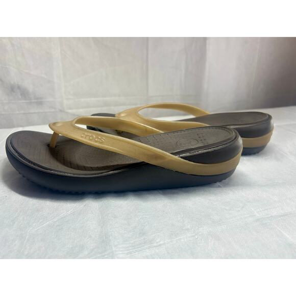 Crocs Flip Flop Thong Sandals Women Size 9 Brown - Picture 3 of 9